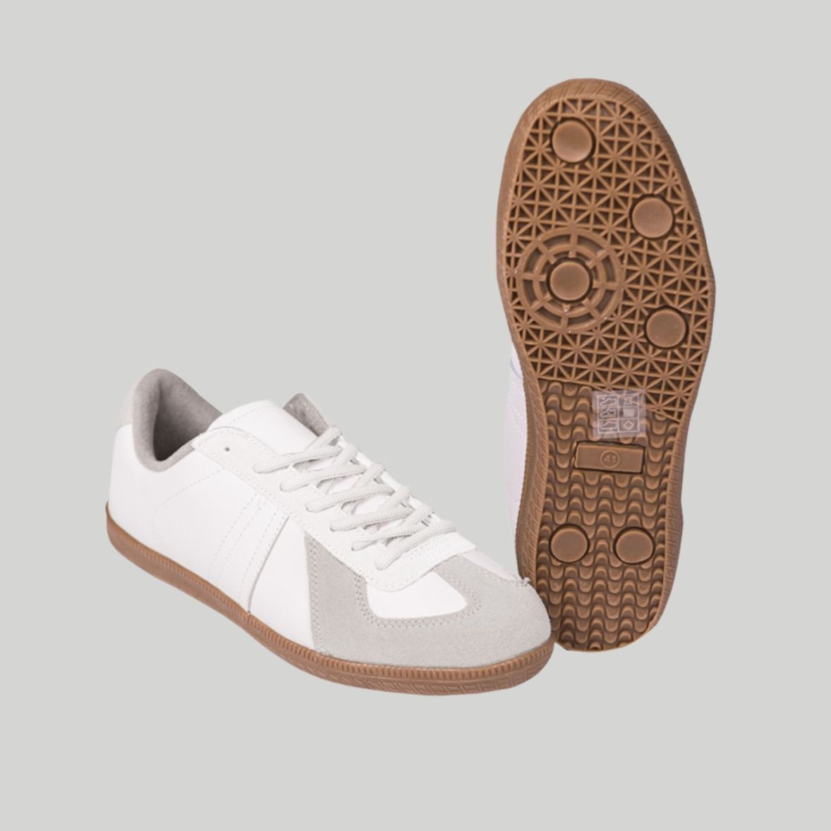 Chaussures de sport indoor BW