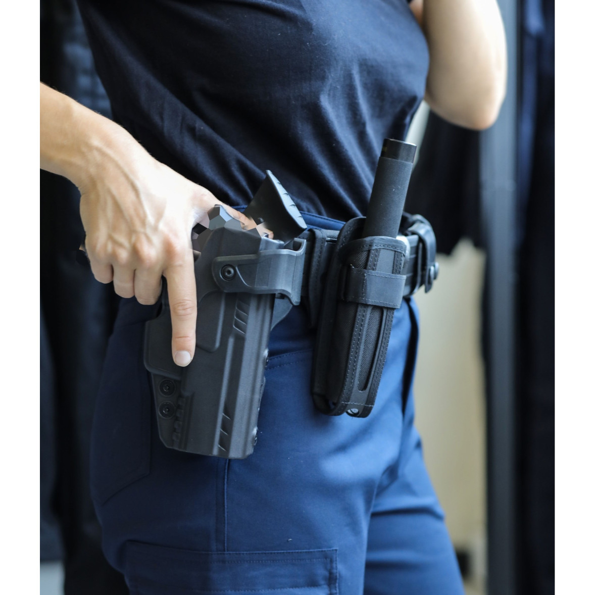 Étui injecté port medium avec pont basculant pour Glock 17/19